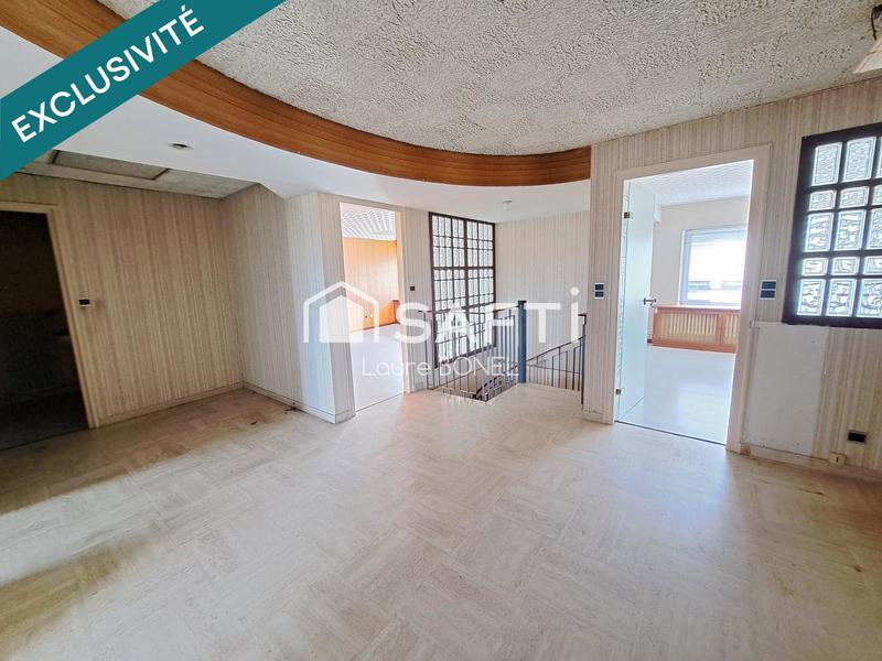 Maison - 232 m² - 8 pièces