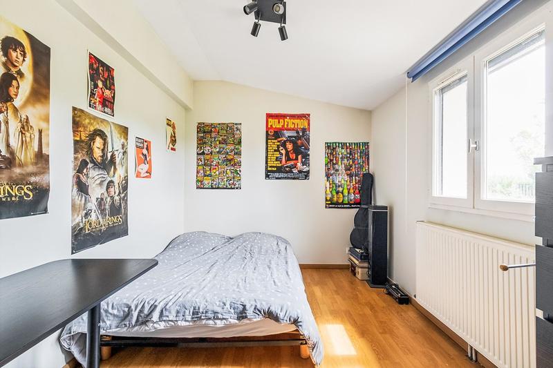 Villa - 198 m² - 6 pièces