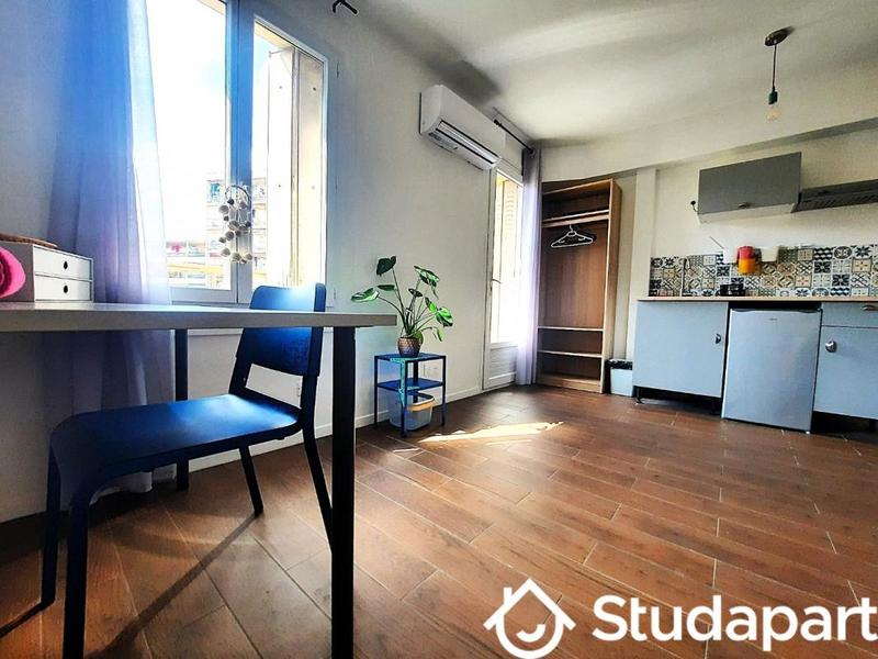 Chambre - 16 m² - 1 pièce