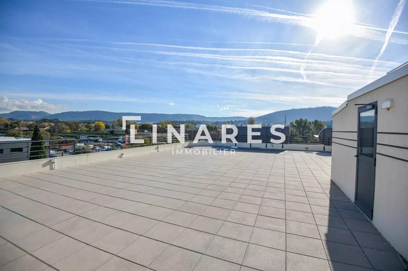 Bureau - 382 m² - 11 pièces