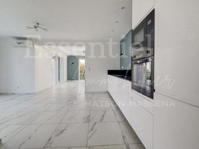 Maison - 123 m² - 4 pièces