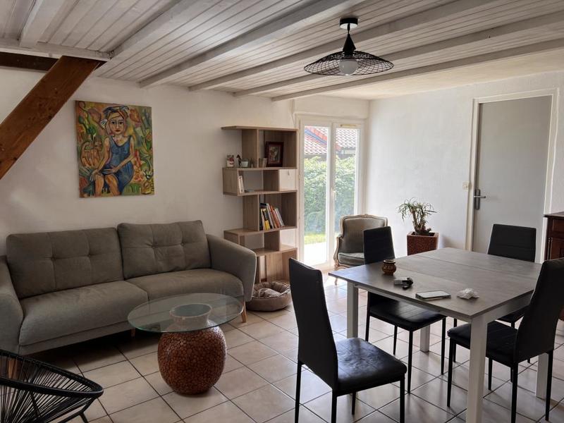Maison - 70 m² - 4 pièces