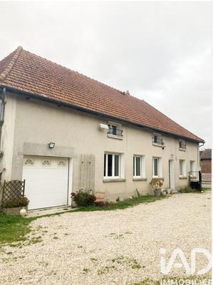 Maison - 210 m² - 5 pièces