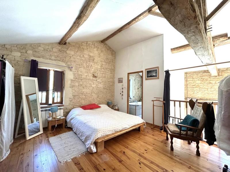 Propriété - 288 m² - 13 pièces