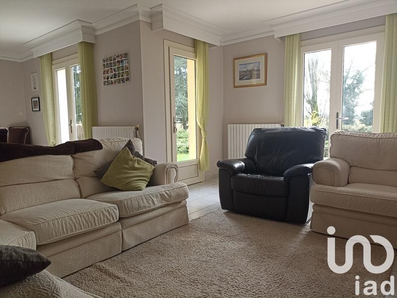 Maison - 250 m² - 10 pièces