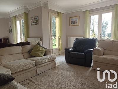 Maison - 250 m² - 10 pièces