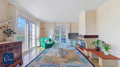 Maison - 150 m² - 7 pièces