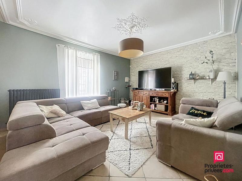 Maison - 185 m² - 7 pièces