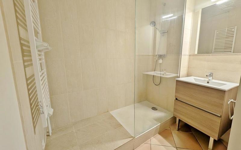 Appartement - 74 m² - 3 pièces