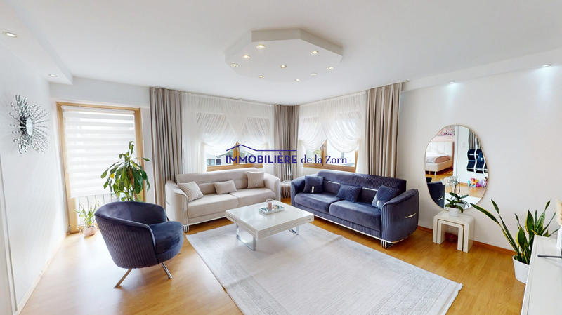 Appartement - 104 m² - 4 pièces