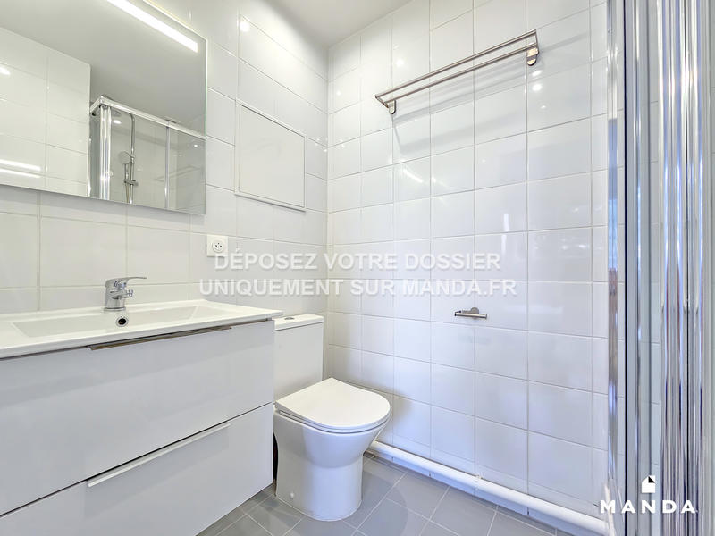 Chambre - 12 m² - 6 pièces