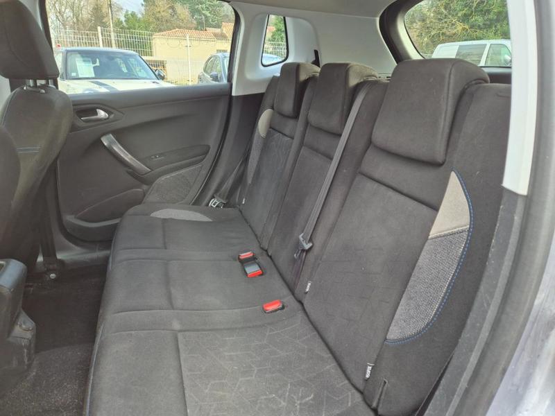 Peugeot 2008 1.2 Style 82ch