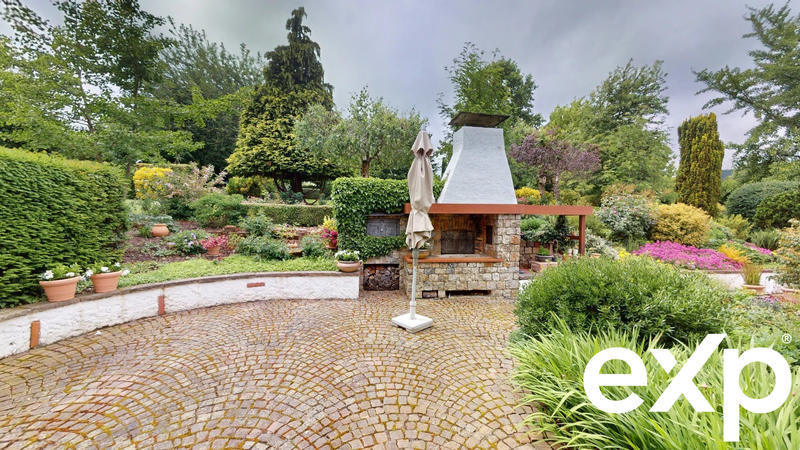 Maison - 192 m² - 5 pièces