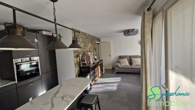 Appartement - 63 m² - 3 pièces