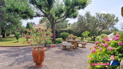 Villa - 178 m² - 4 pièces