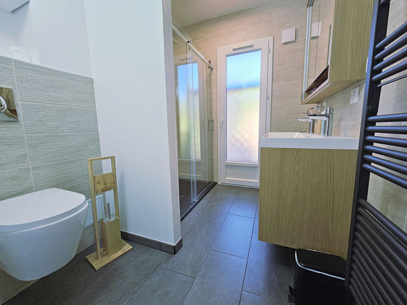 Appartement - 100 m² - 4 pièces