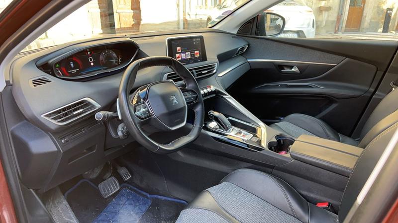 Peugeot 3008 1.2 PureTech 130 Eat6 Allure - Entretien constructeur Toit ouvrant