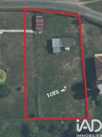 Terrain - 1 025 m²