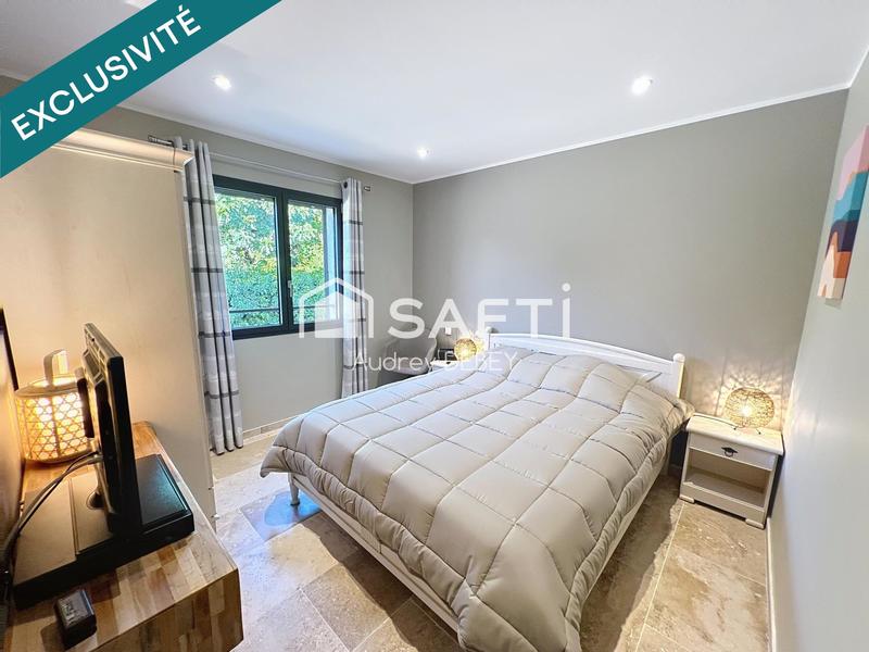 Maison - 147 m² - 8 pièces