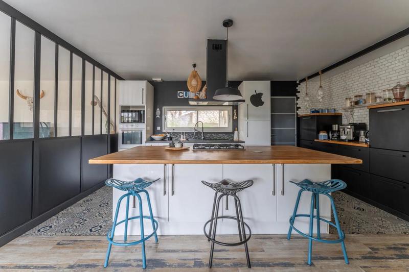 Maison - 151 m² - 5 pièces