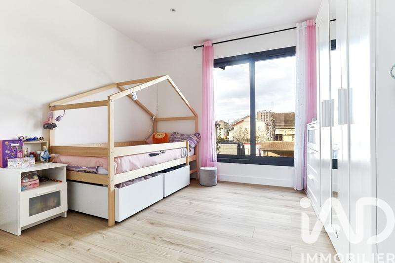 Maison - 160 m² - 6 pièces