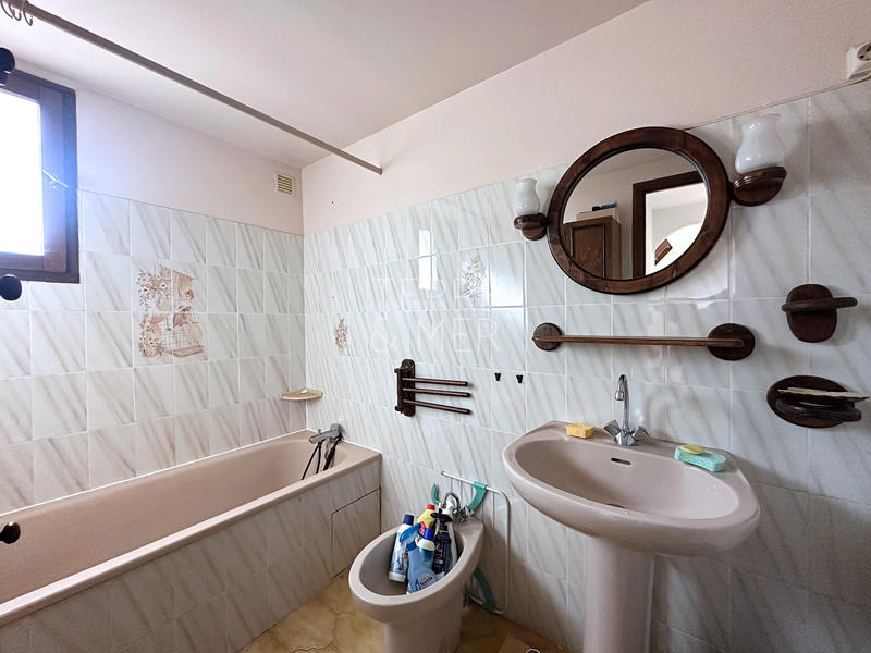 Maison - 64 m² - 4 pièces