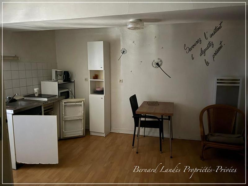 Immeuble - 312 m² - 12 pièces