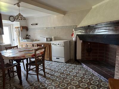 Maison ancienne - 145 m² - 7 pièces