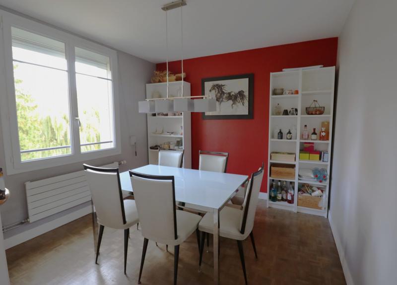 Appartement - 83 m² - 5 pièces