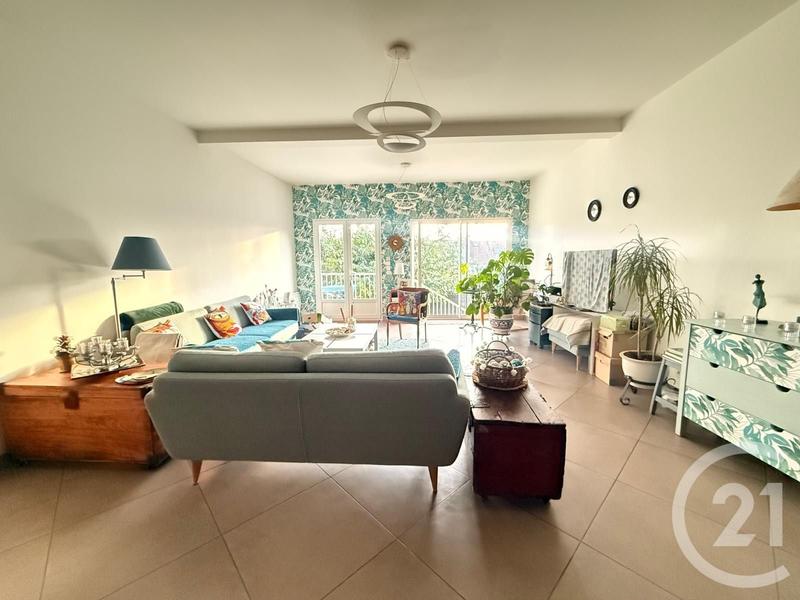 Duplex - 105 m² - 4 pièces