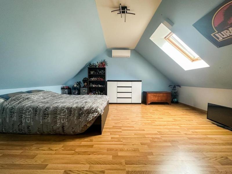 Maison traditionnelle - 132 m² - 5 pièces