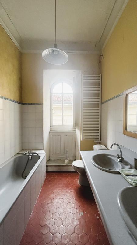 Appartement - 106 m² - 3 pièces