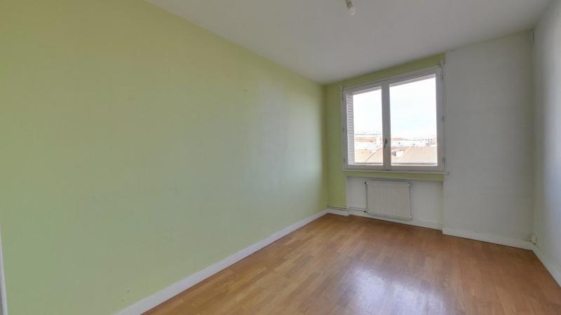 Appartement - 70 m² - 4 pièces