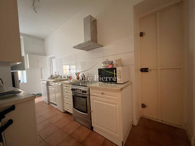 Appartement - 177 m² - 6 pièces