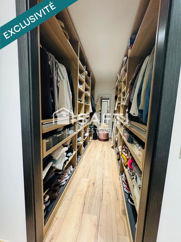 Maison - 185 m² - 6 pièces