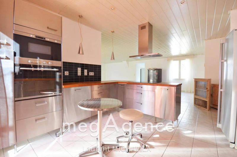 Maison - 175 m² - 6 pièces