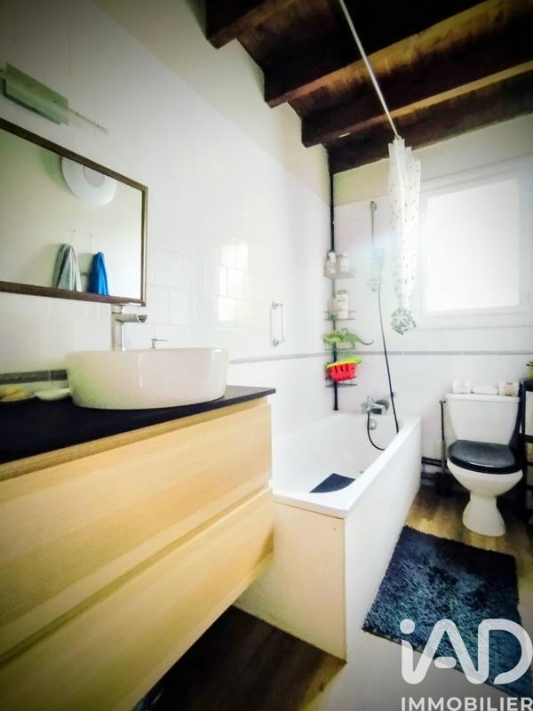 Maison - 84 m² - 3 pièces