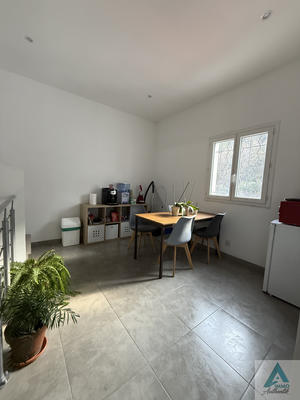 Bureau - 59 m²