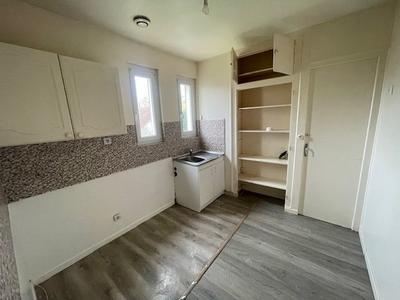 Maison - 67 m² - 4 pièces