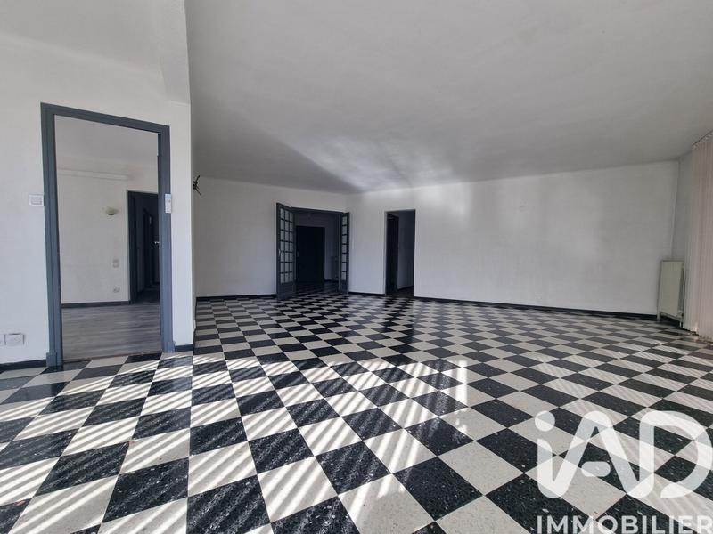 Appartement - 145 m² - 5 pièces