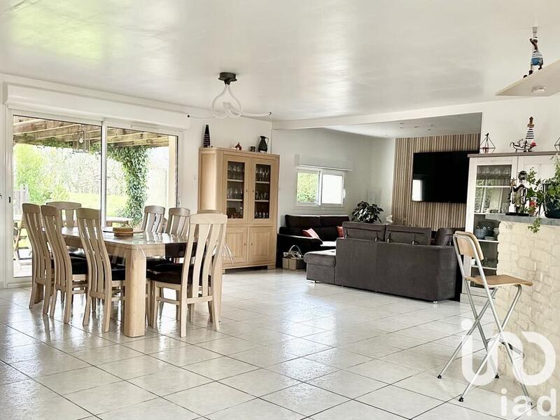 Maison - 127 m² - 5 pièces