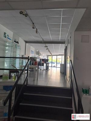 Local commercial - 413 m²