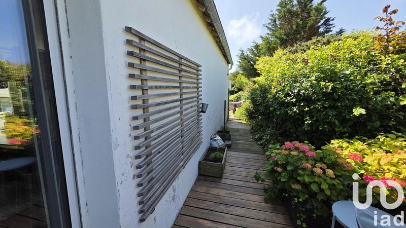 Maison - 210 m² - 9 pièces