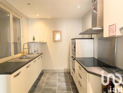 Maison de ville - 75 m² - 5 pièces