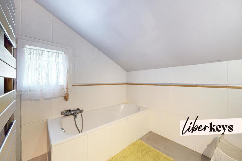 Villa - 190 m² - 7 pièces