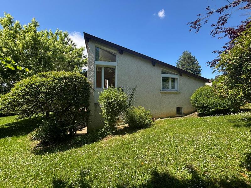 Maison - 199 m² - 5 pièces