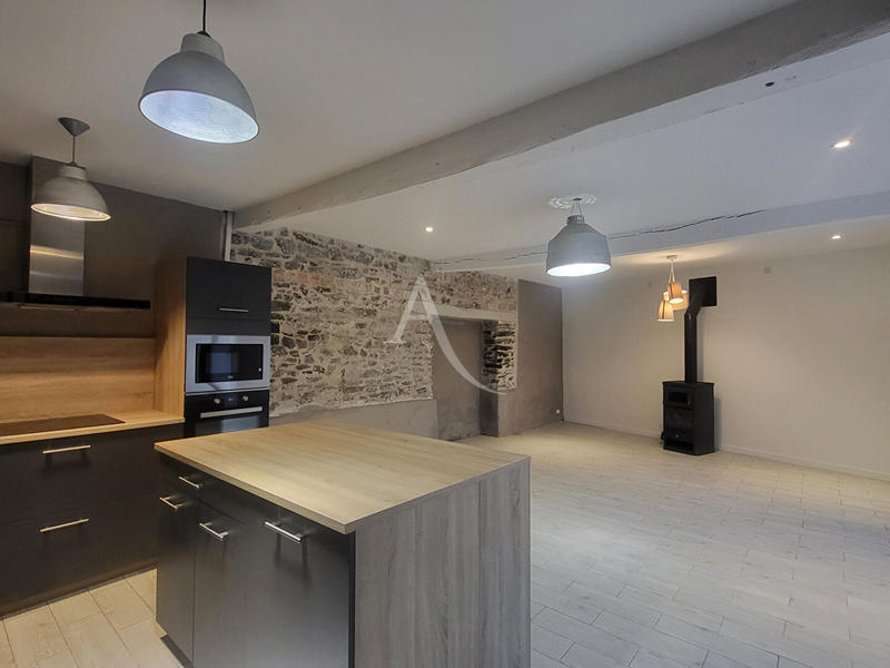 Maison - 105 m² - 3 pièces