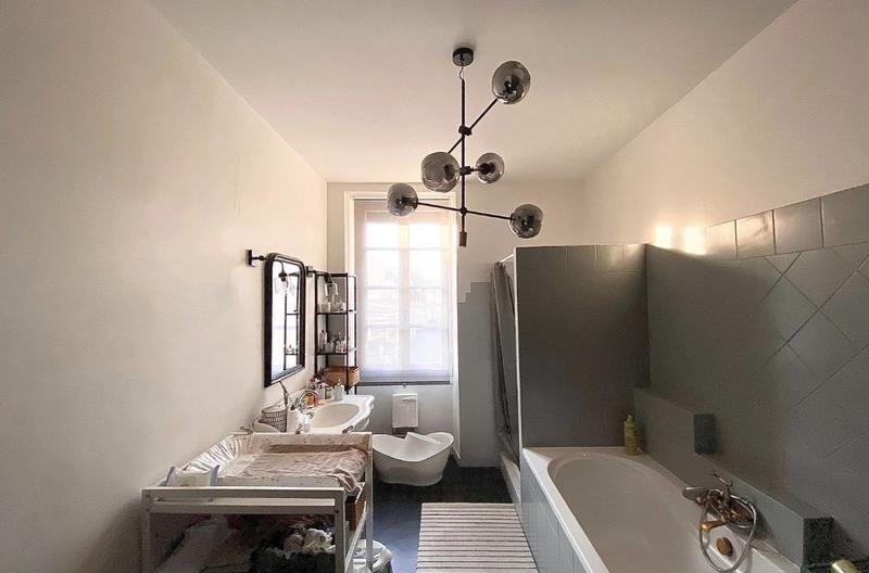 Appartement - 168 m² - 6 pièces