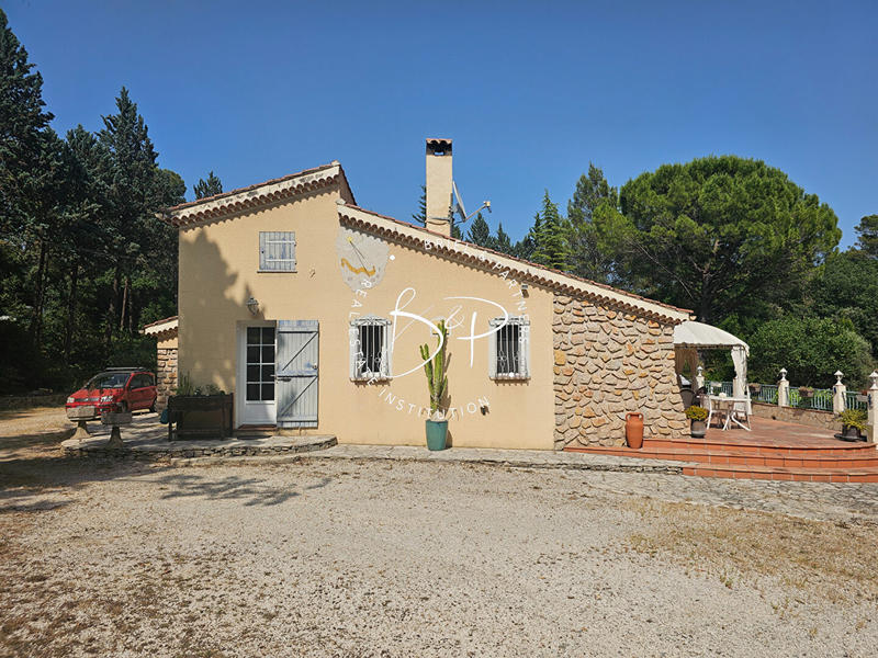 Maison - 113 m² - 4 pièces