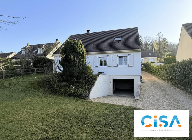 Maison traditionnelle - 128 m² - 5 pièces